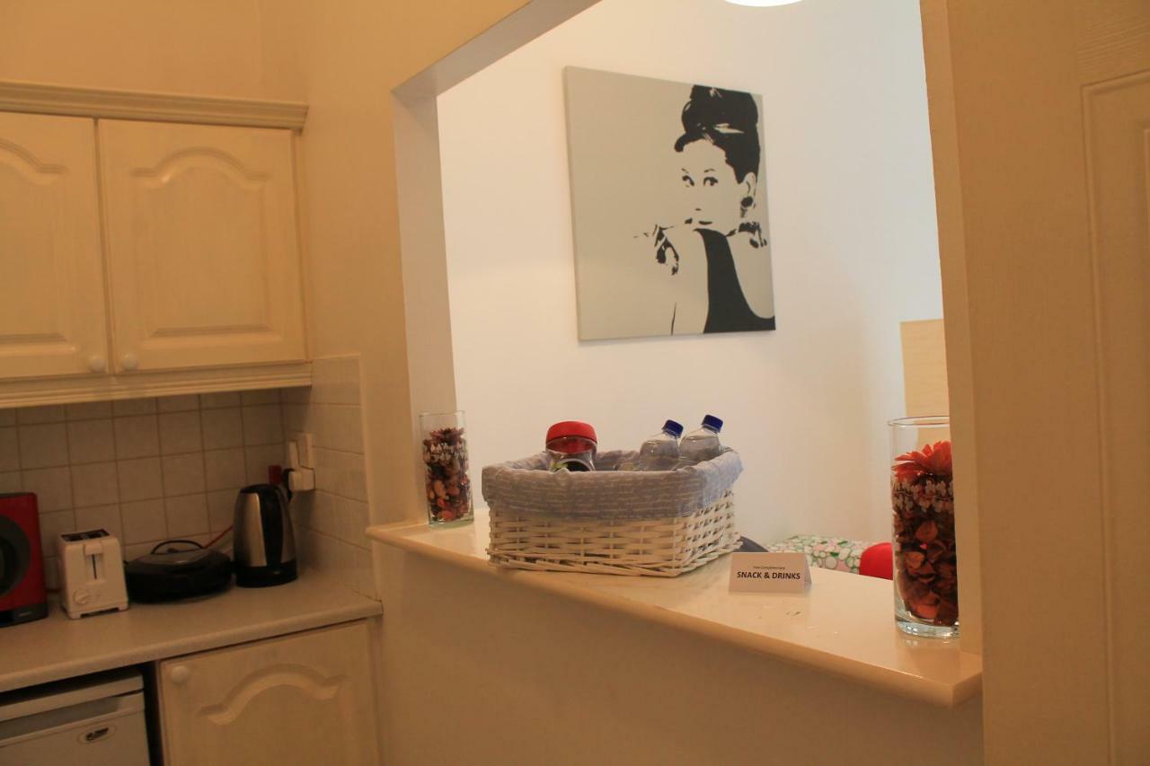 Blackhall Apartment