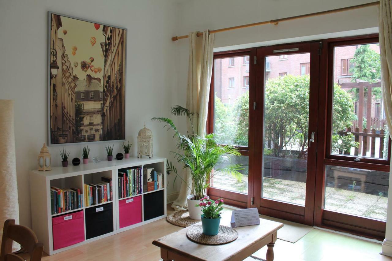 Blackhall Apartment