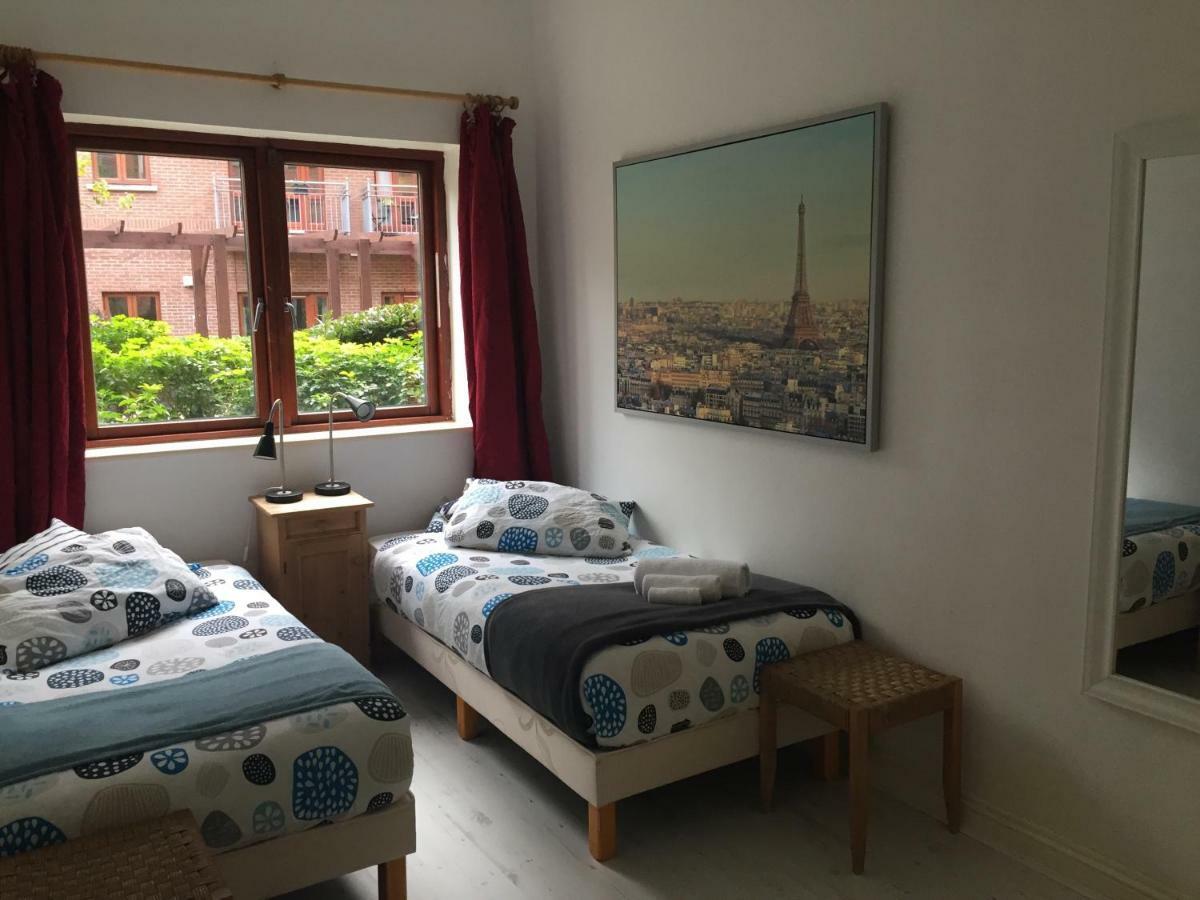Blackhall Apartment *
